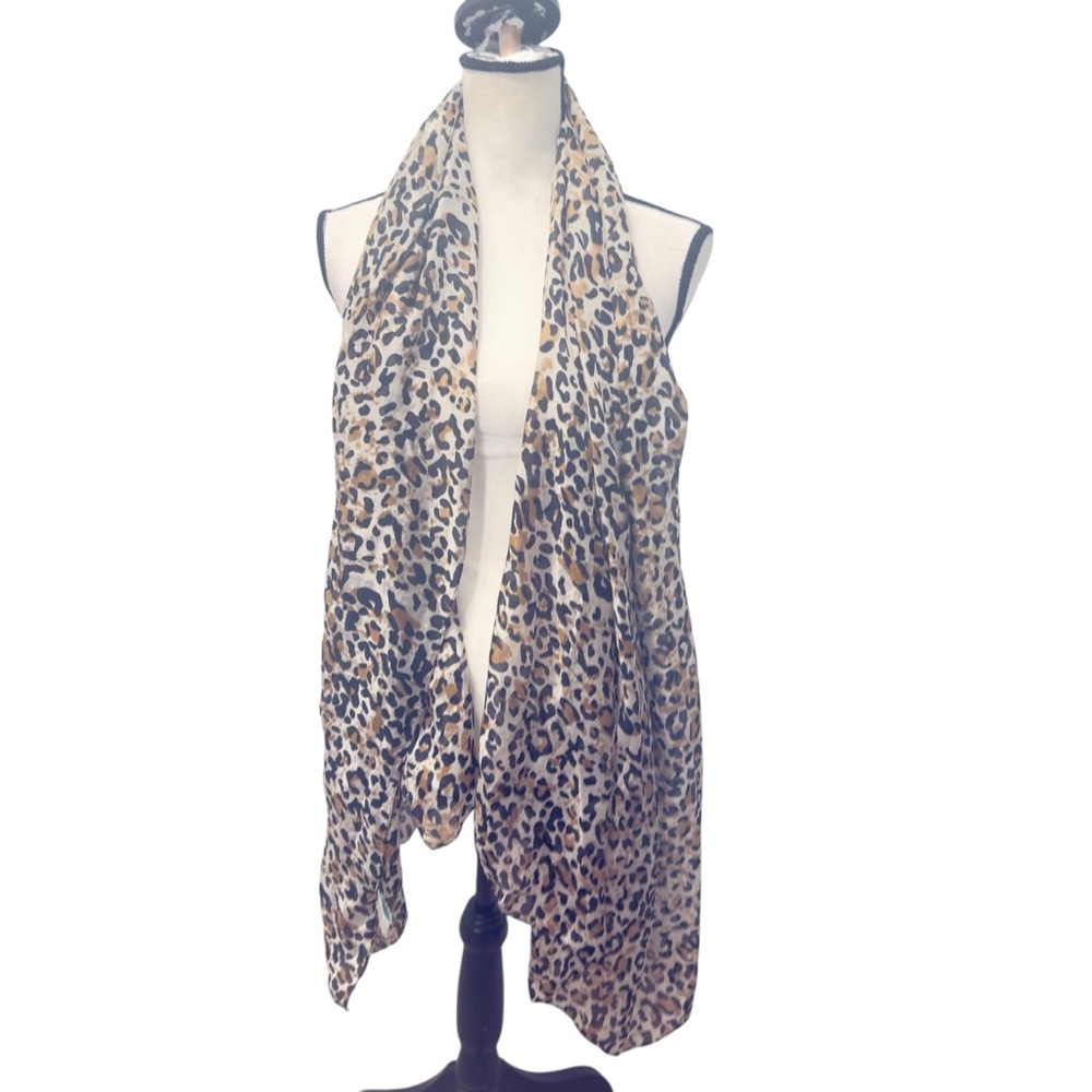 SHARCO Leopard Print Silk Scarf nwot